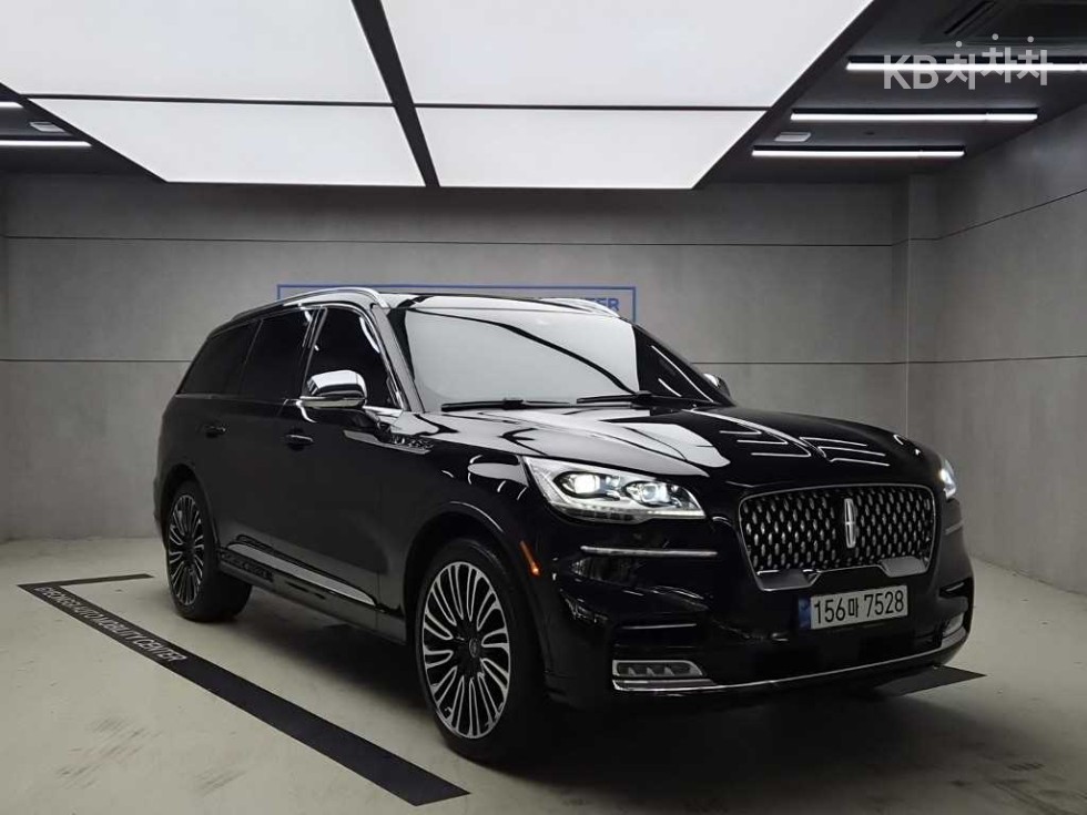 Lincoln Aviator, 2021