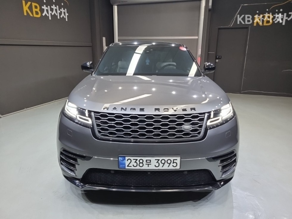 Land Rover Рендж Ровер Велар