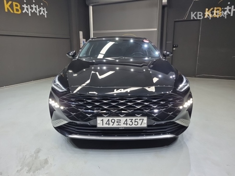 Kia K8