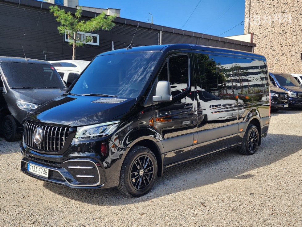 Mercedes-Benz Sprinter