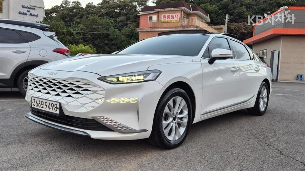 Kia K8