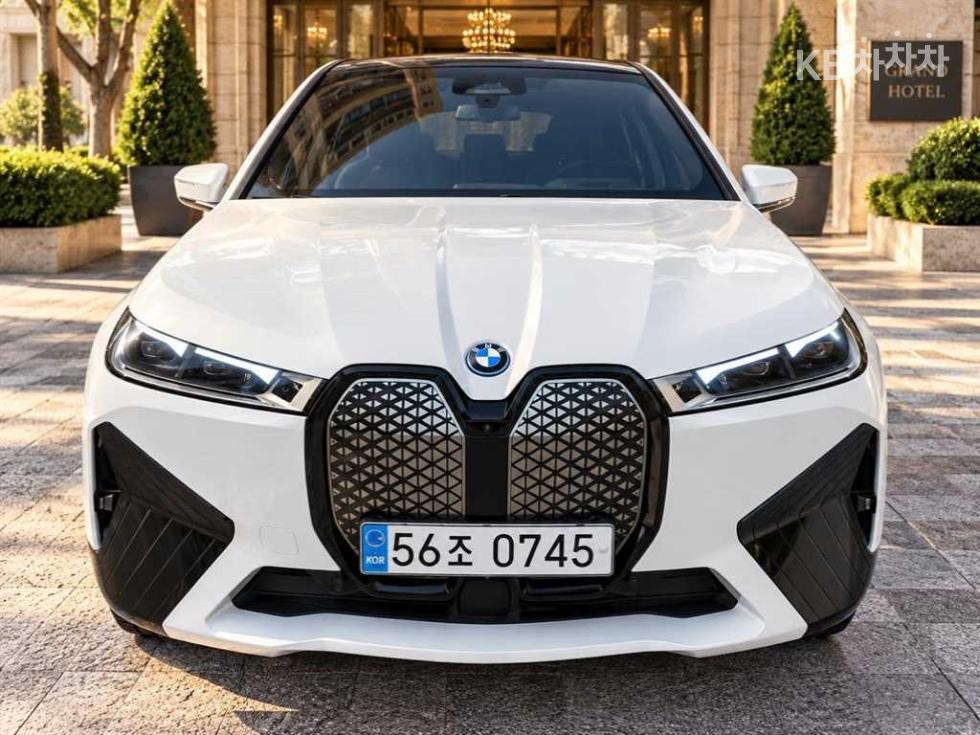 BMW iX