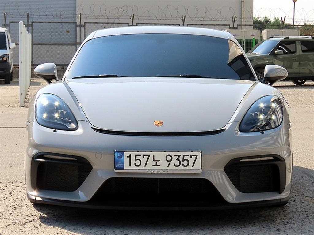 Porsche 718