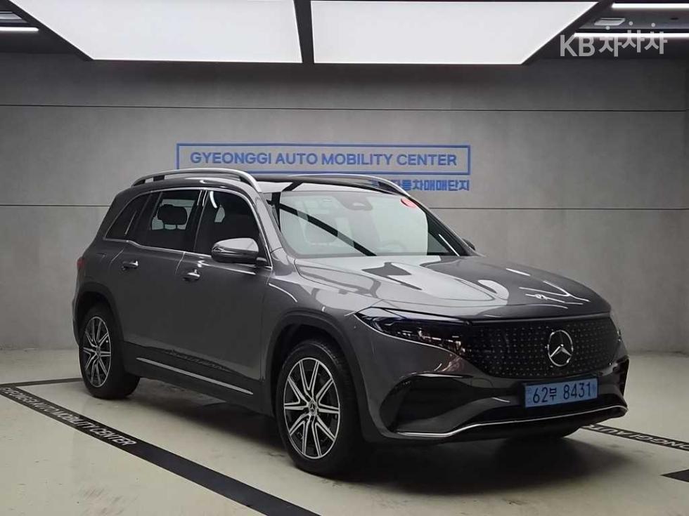 Mercedes-Benz EQB