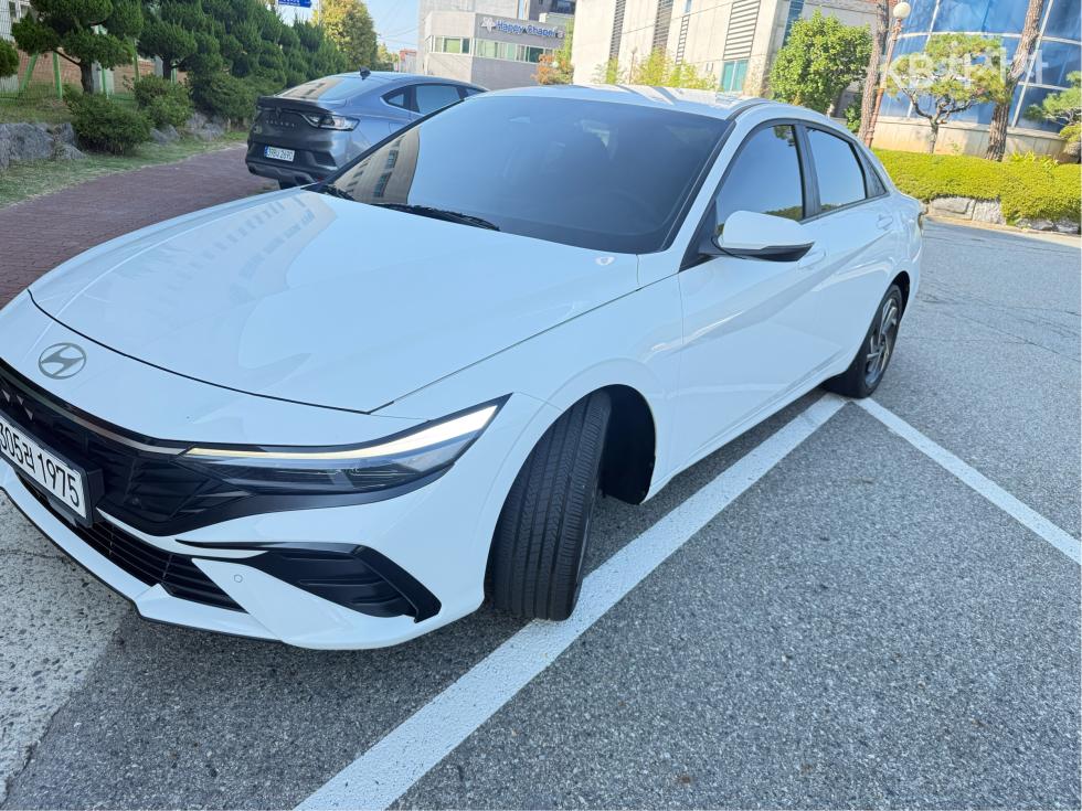 Hyundai Avante — фото 3