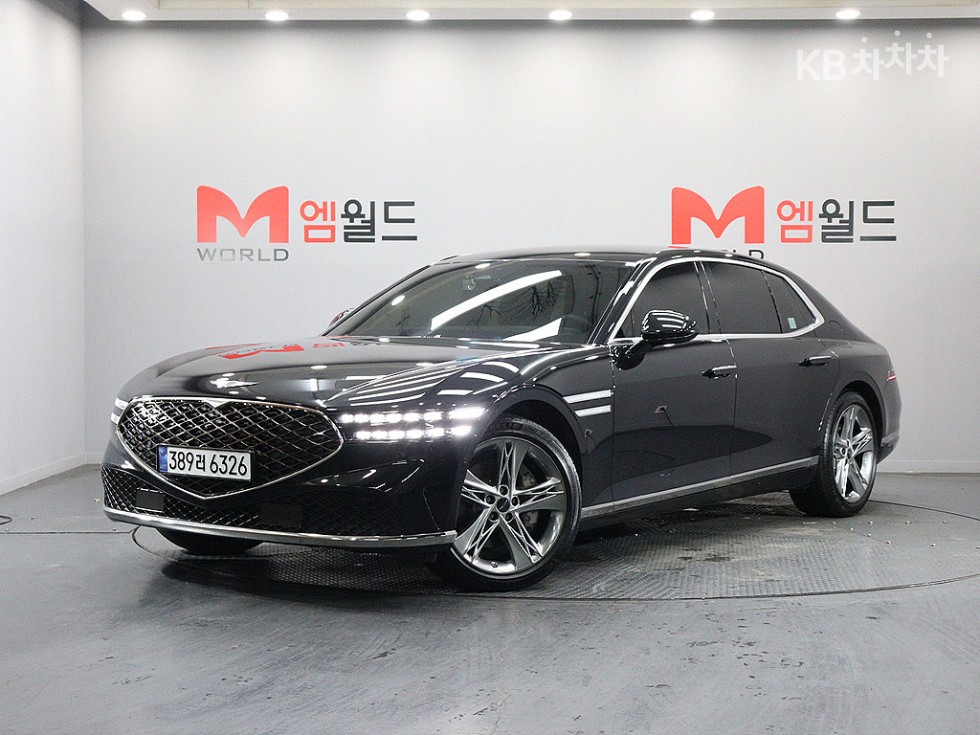 Genesis G90