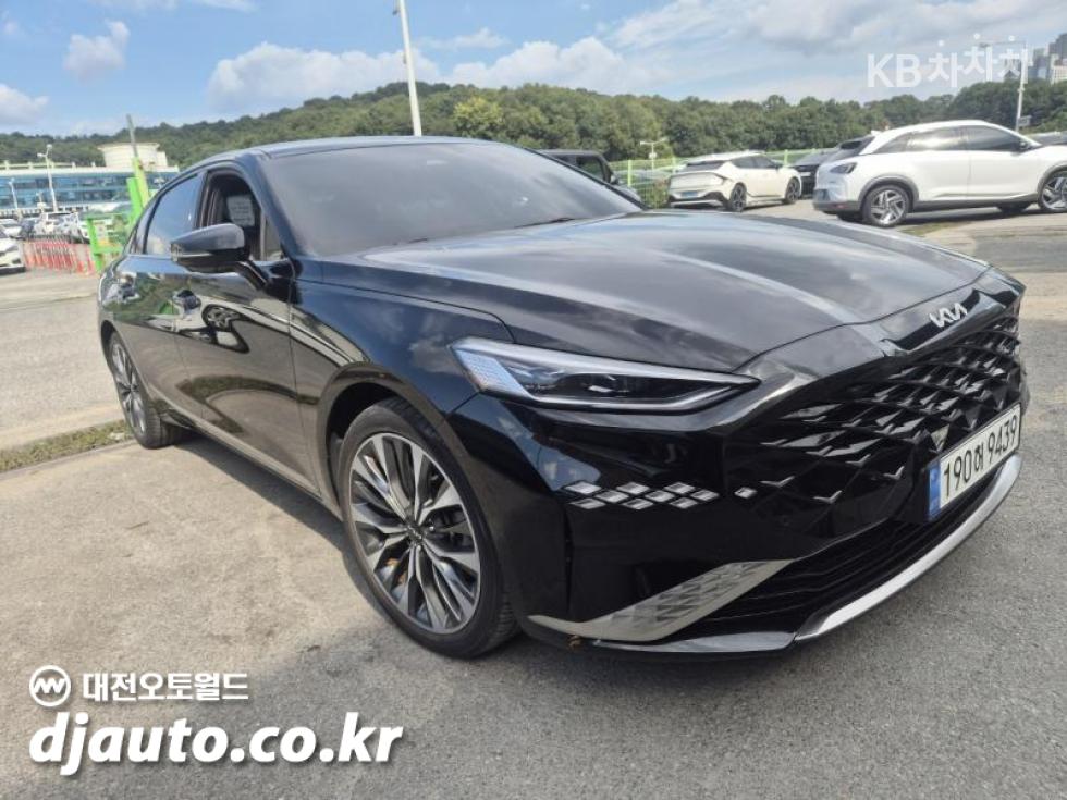 Kia K8