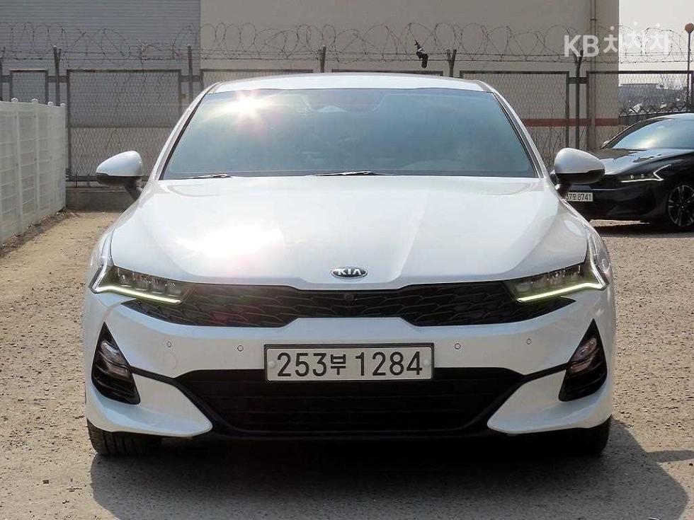 كيا K5