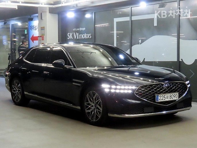 جينيسيس G90