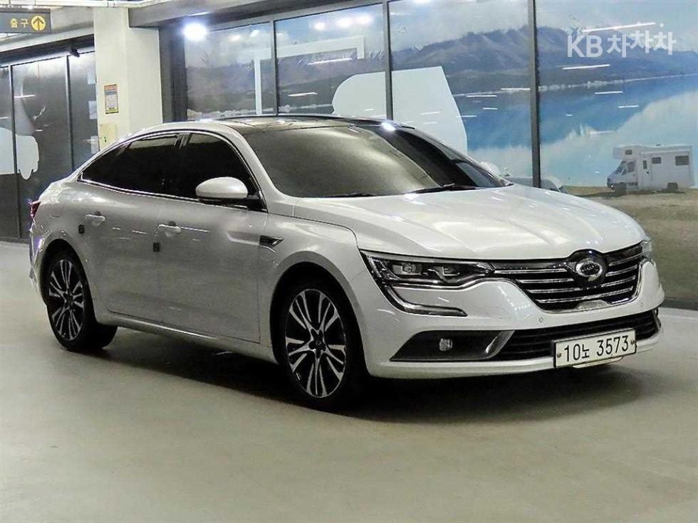 Renault SM6