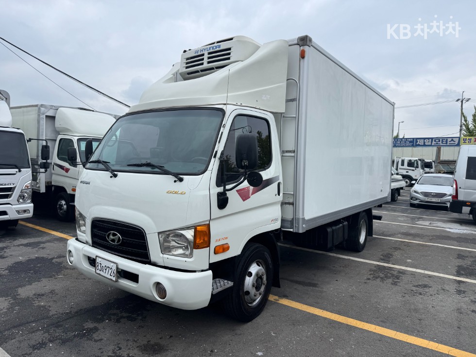 Hyundai E-Mighty