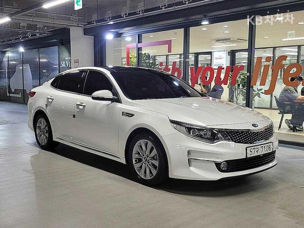 Kia K5