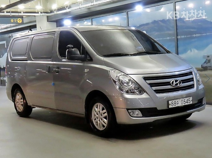 Hyundai Grand Starex