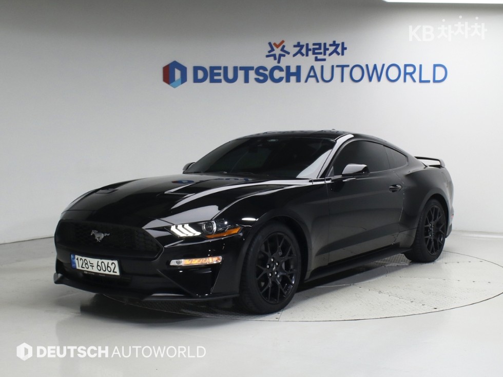 Ford Мустанг