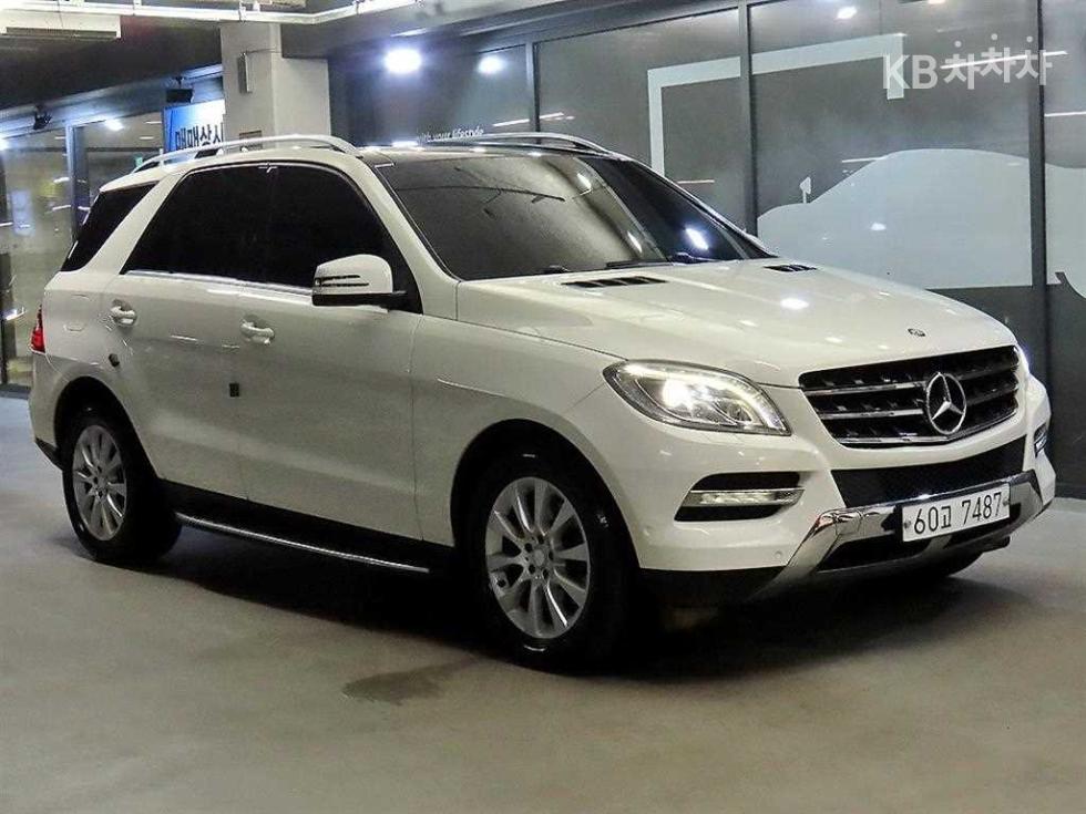 Mercedes-Benz M-Class