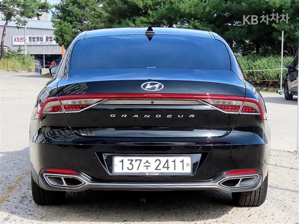 Hyundai Grandeur CALLIGRAPHY — фото 4
