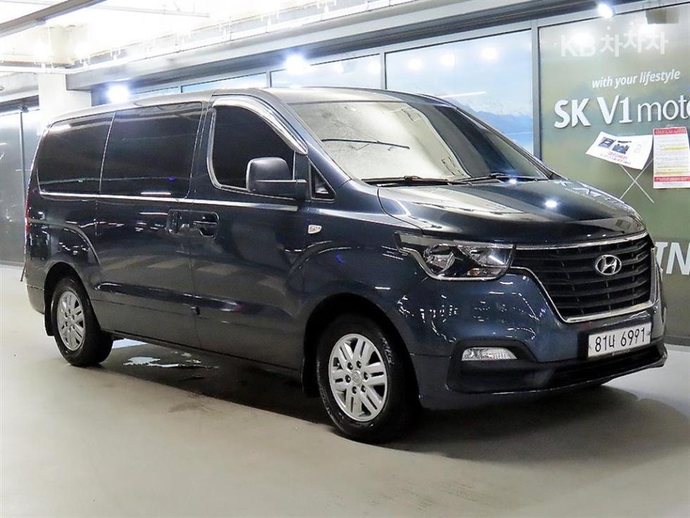 Hyundai Grand Starex