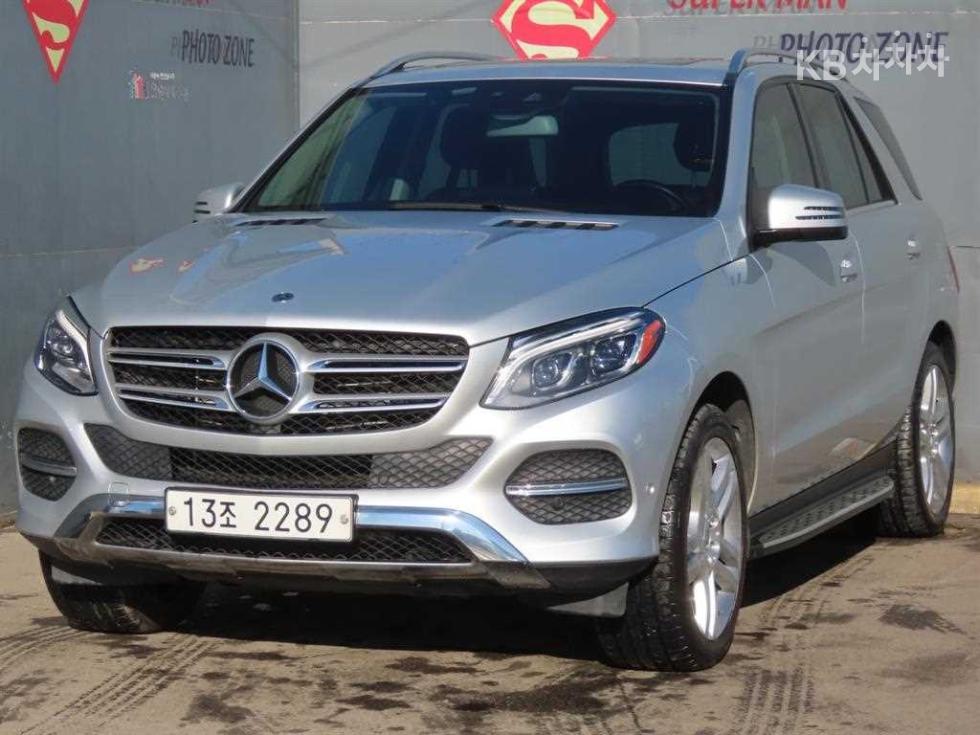 Mercedes-Benz GLE-Class