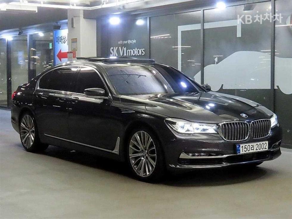 بي إم دبليو 7-Series