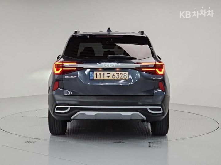 Kia Seltos 1.6 Gasoline Turbo 2WD Signature 3