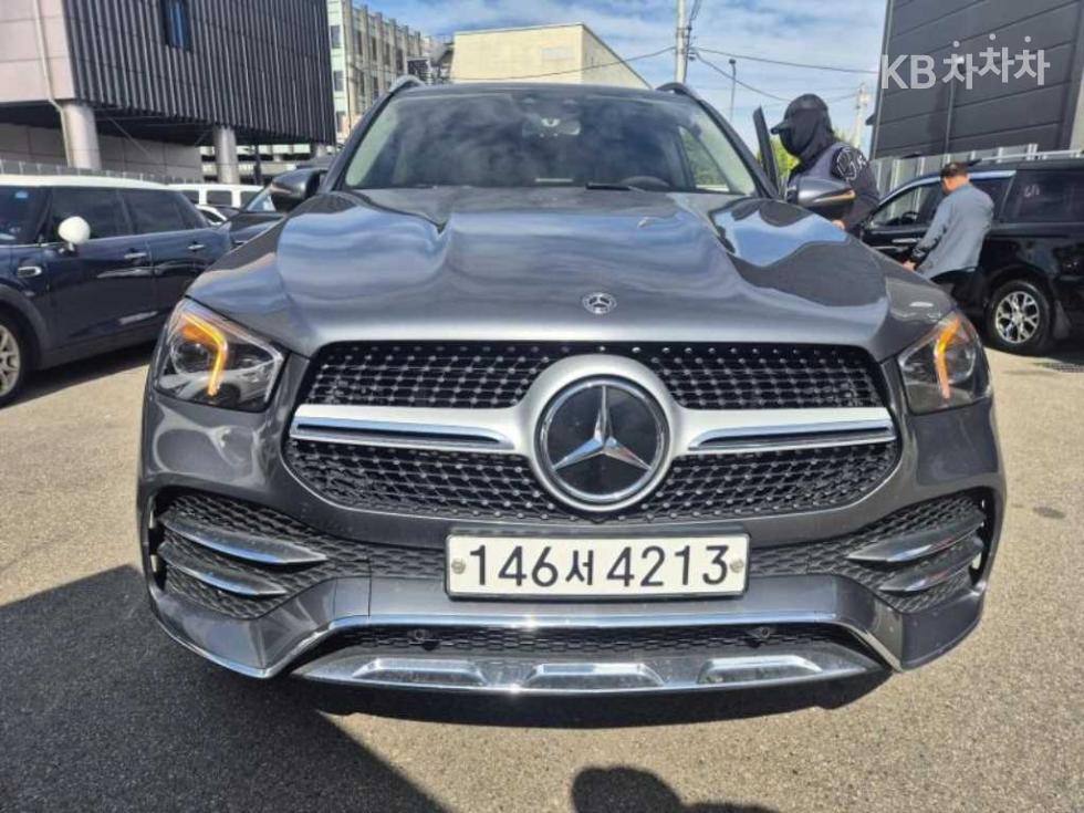 Mercedes-Benz GLE-Class
