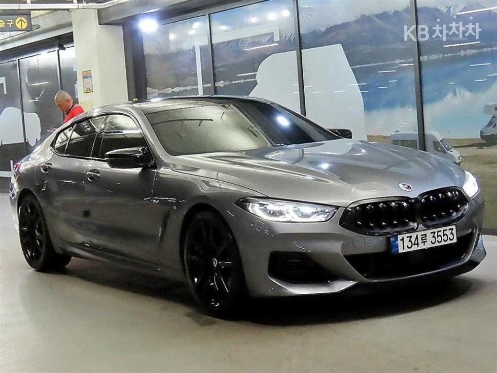 بي إم دبليو 8-Series