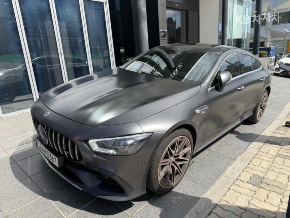 Mercedes-Benz AMG GT