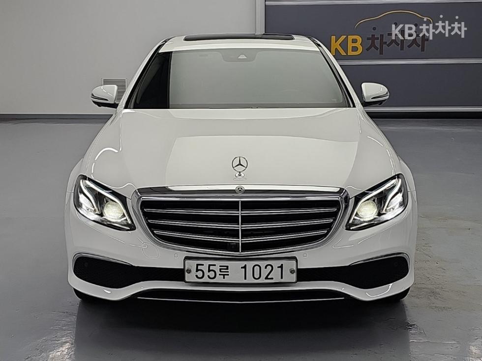 مرسيدس E-Class