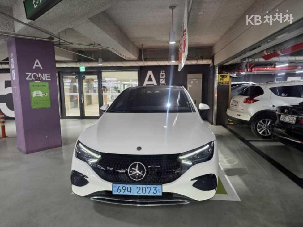 Mercedes-Benz EQE