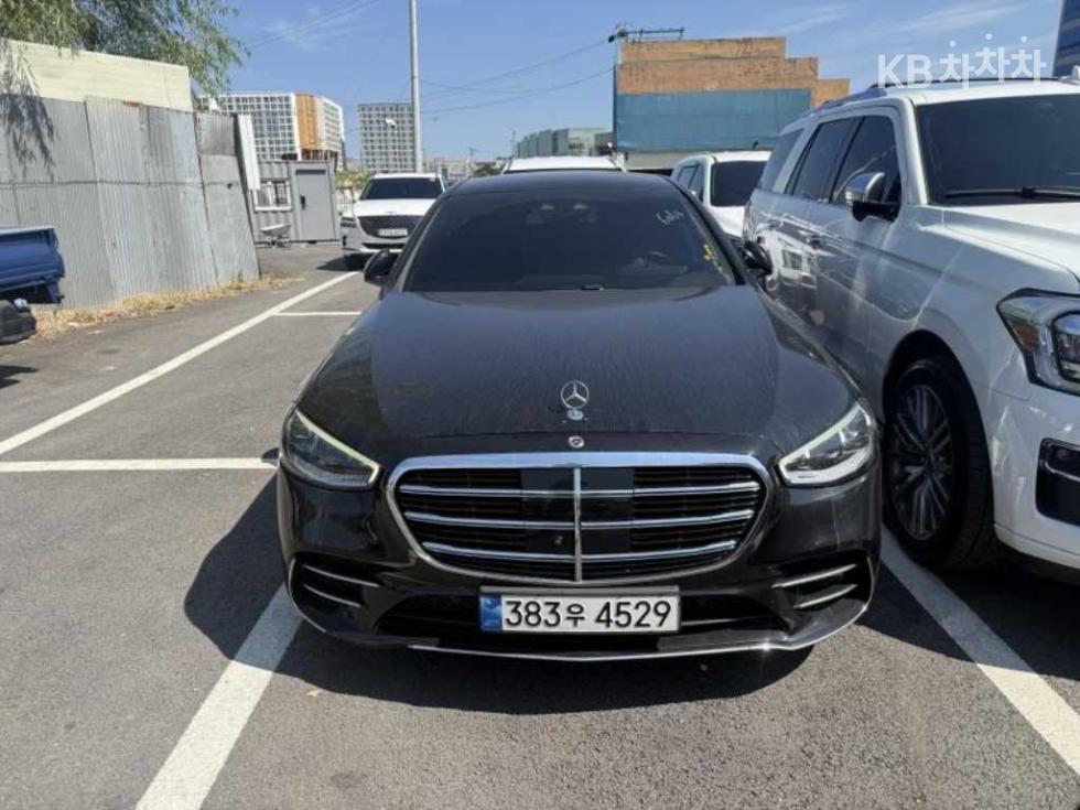 مرسيدس S-Class