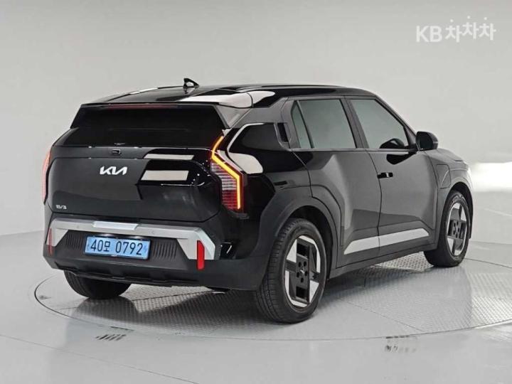 Kia EV3 Long Range 2WD Air 4