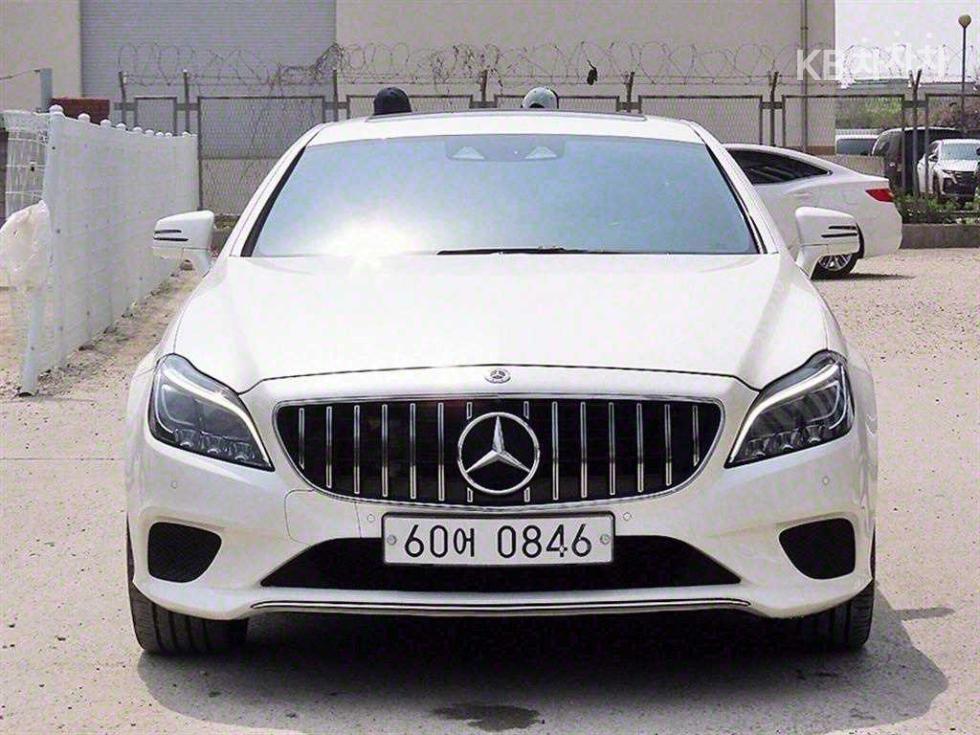 Mercedes-Benz CLS-Class