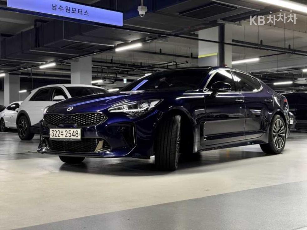 Kia Стингер