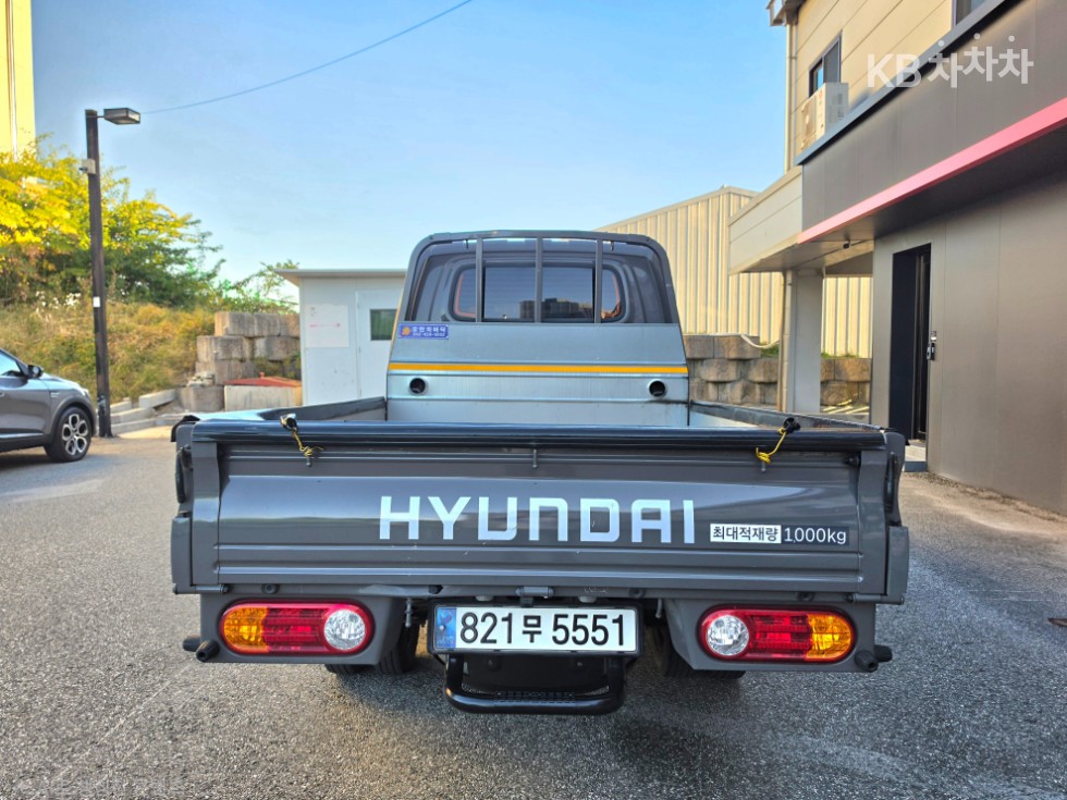 Hyundai Premium — фото 4