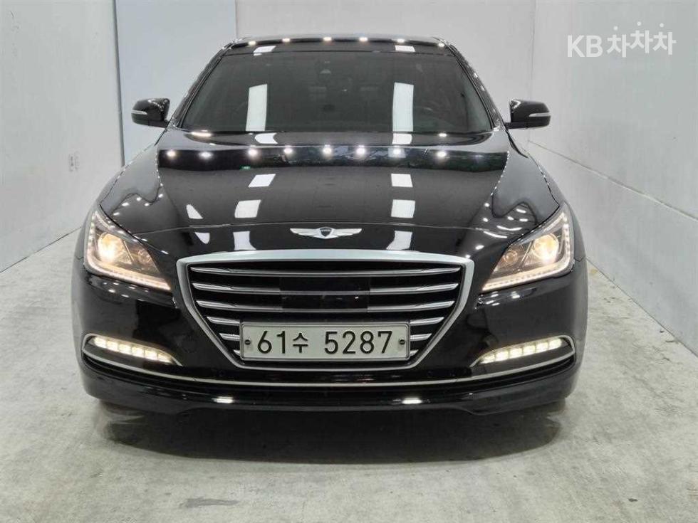 Hyundai Genesis (Hyundai)
