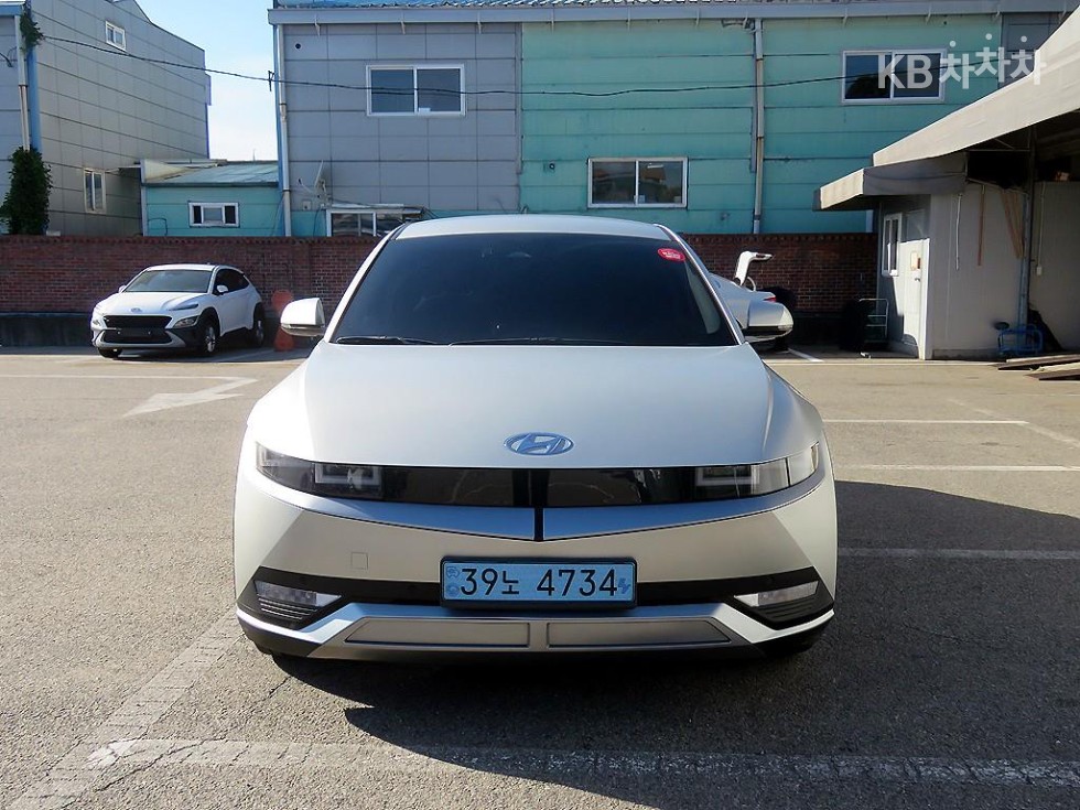 Hyundai IONIQ 5 EXCLUSIVE — фото 2