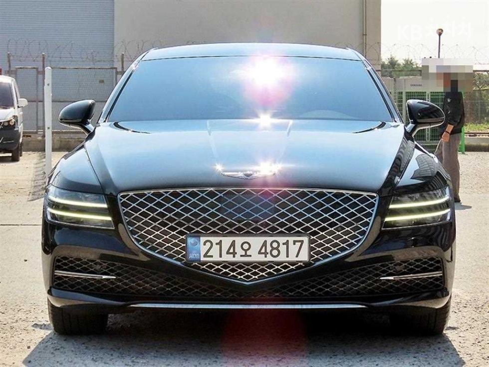 جينيسيس G80