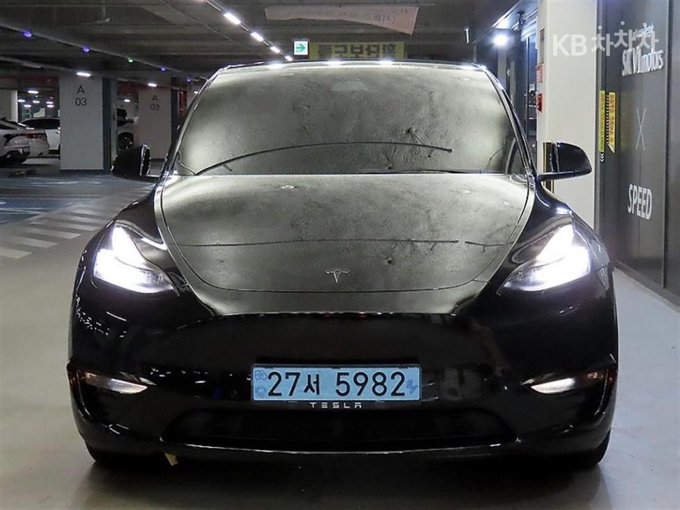 Tesla Model Y — фото 2