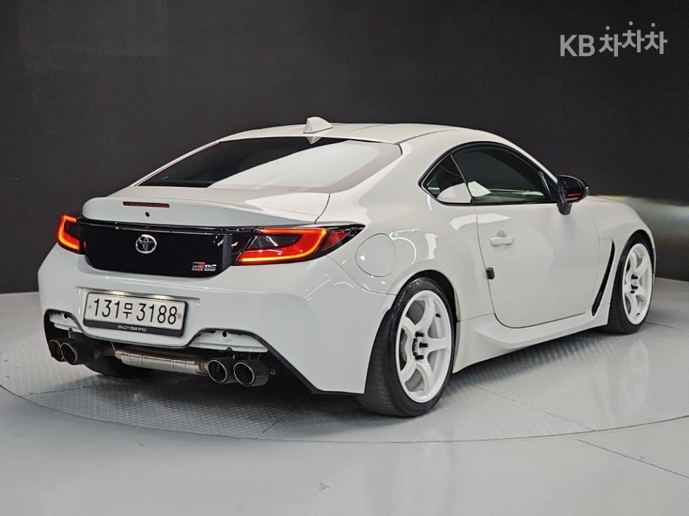 Toyota 86 Premium — фото 4