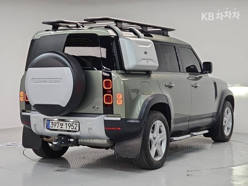 Land Rover Defender SE — фото 4