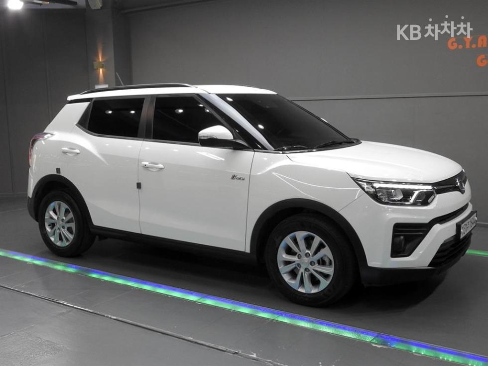KG Mobility Tivoli BASE MODEL — фото 2