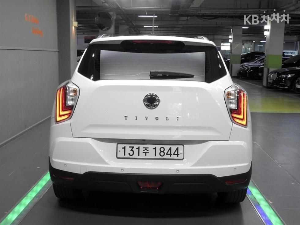 KG Mobility Tivoli BASE MODEL — фото 4