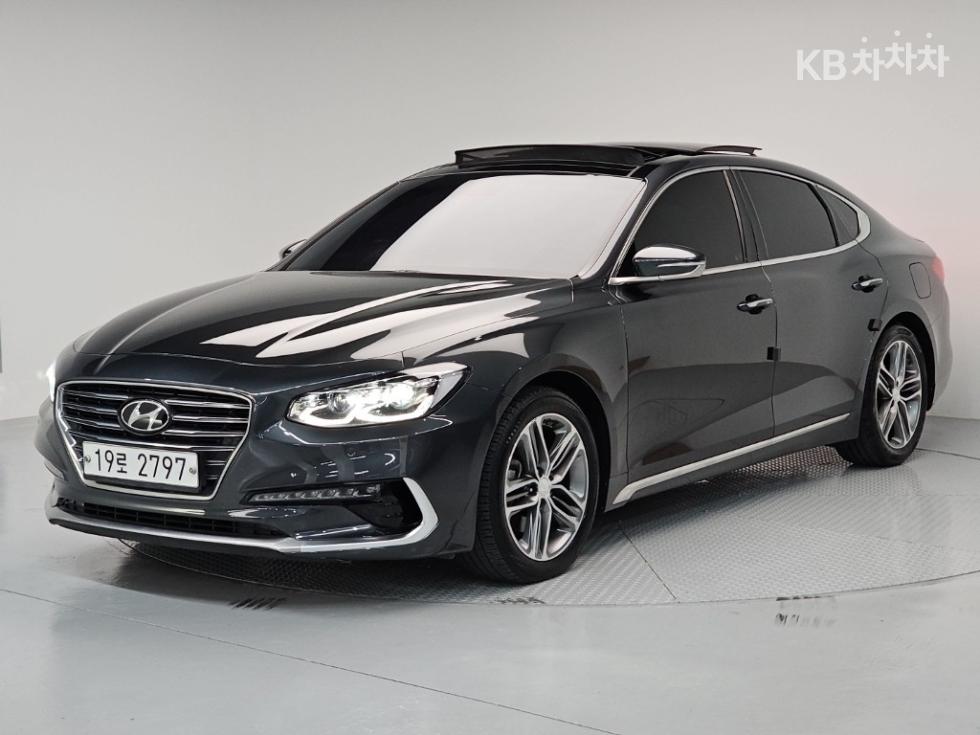 Hyundai Grandeur BASE MODEL — фото 1