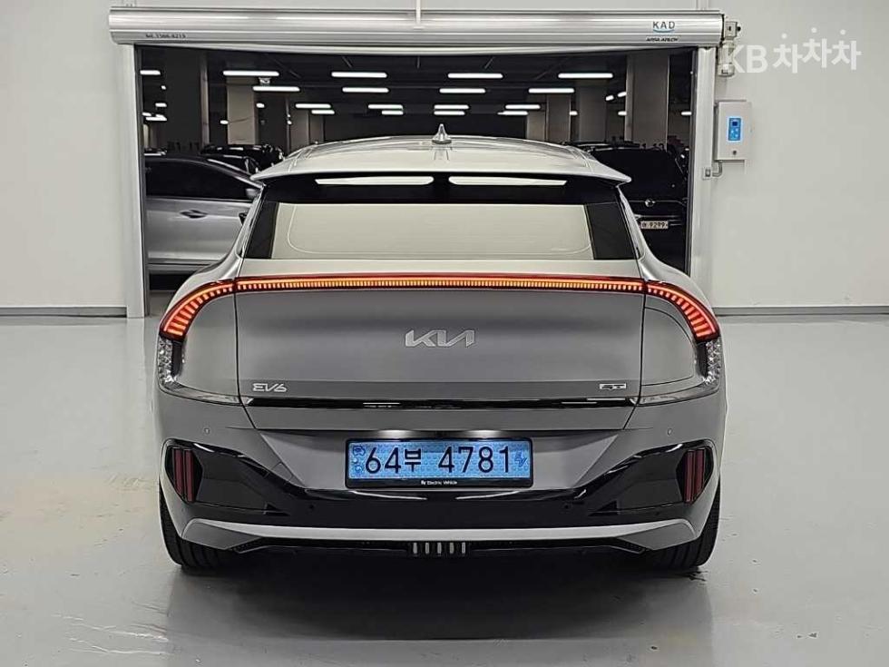 Kia EV6 — фото 3