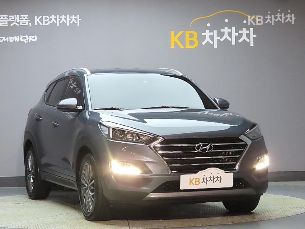 Hyundai Premium — фото 3