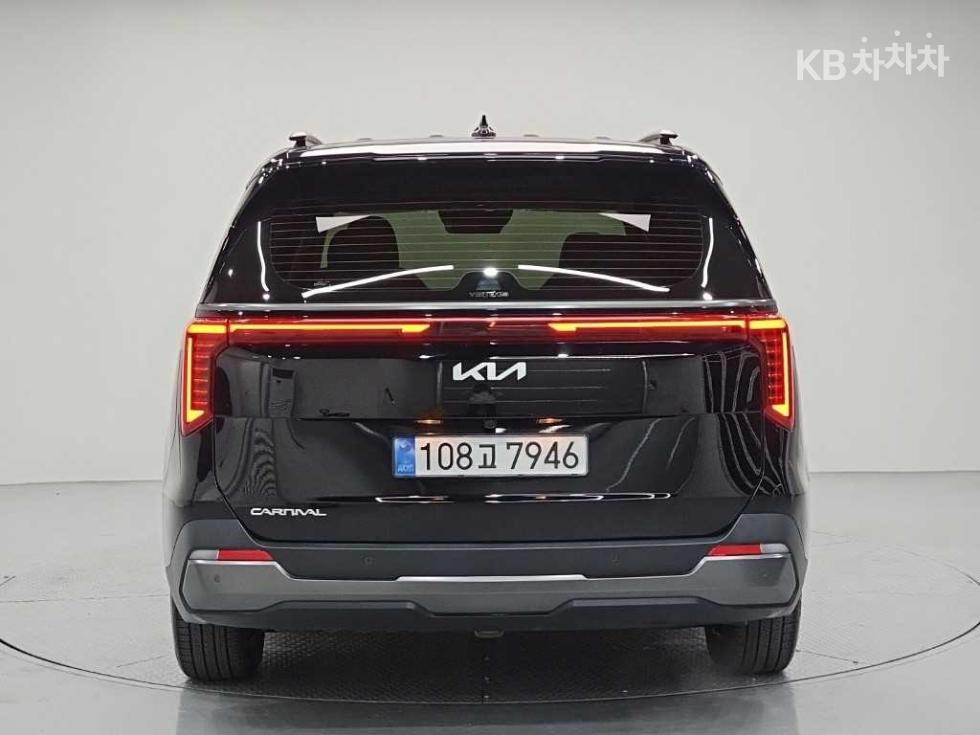 Kia Carnival GRAVITY — фото 3