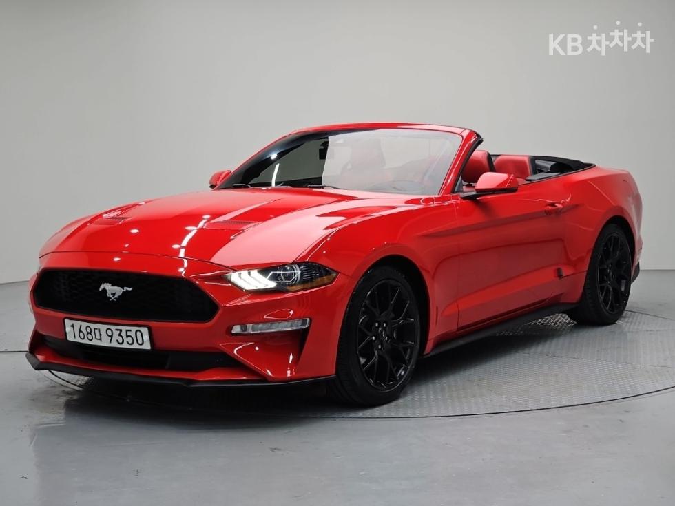 Ford Mustang Premium — фото 1