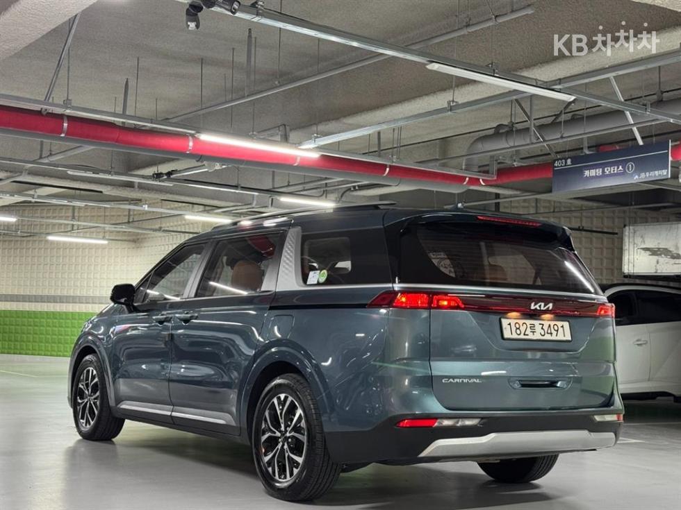 Kia Carnival PRESTIGE — фото 4