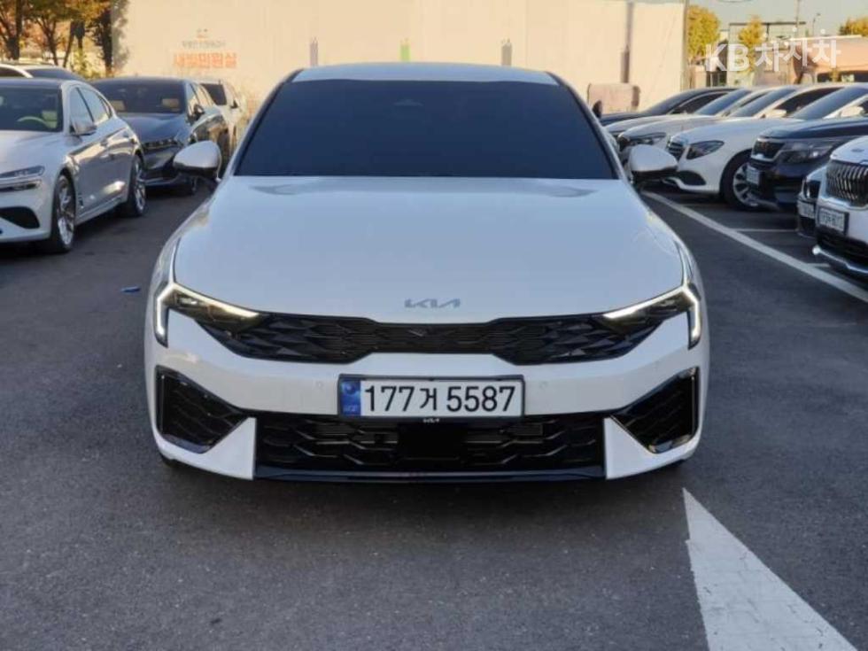 Kia K5 SIGNATURE — фото 2