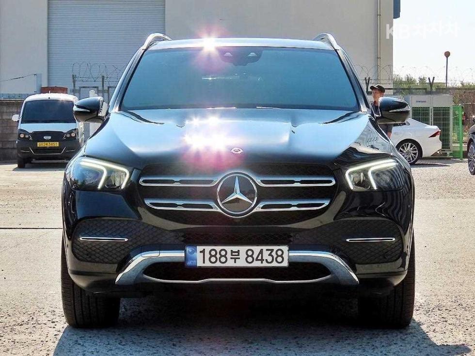 Mercedes-Benz GLE-Class — фото 1